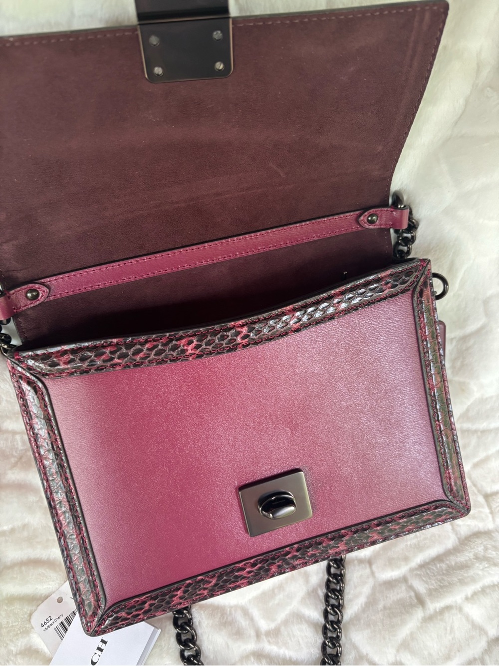 Coach Hutton Shoulder Bag With Snakeskin Detail - Picture 9 of 16